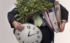 A worker, being released on his own request, retains his right to leave at work for 2 weeks