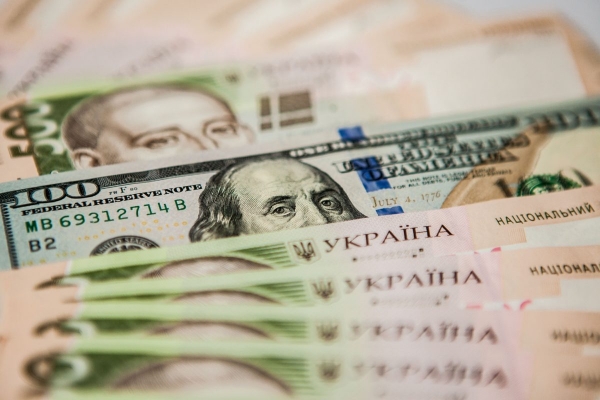 Як повідомляти про суттєві зміни у майновому стані?