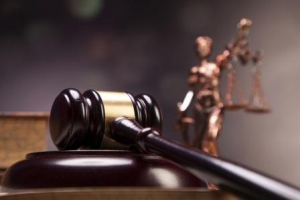 Формальність захисту адвоката є підставою для скасування вироку